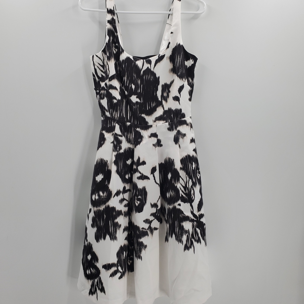 Vince Camuto Monochrome Backless Dress